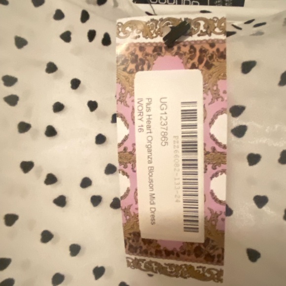 Plus Heart Organza midi Dress - Picture 6 of 9